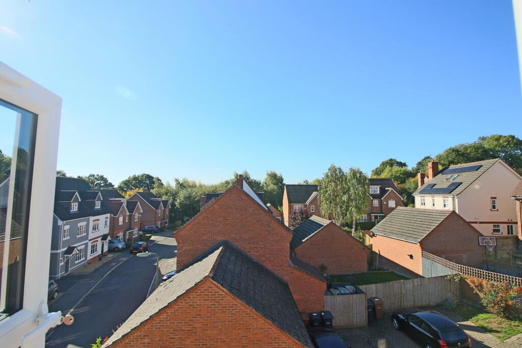 29 Blythe Close View