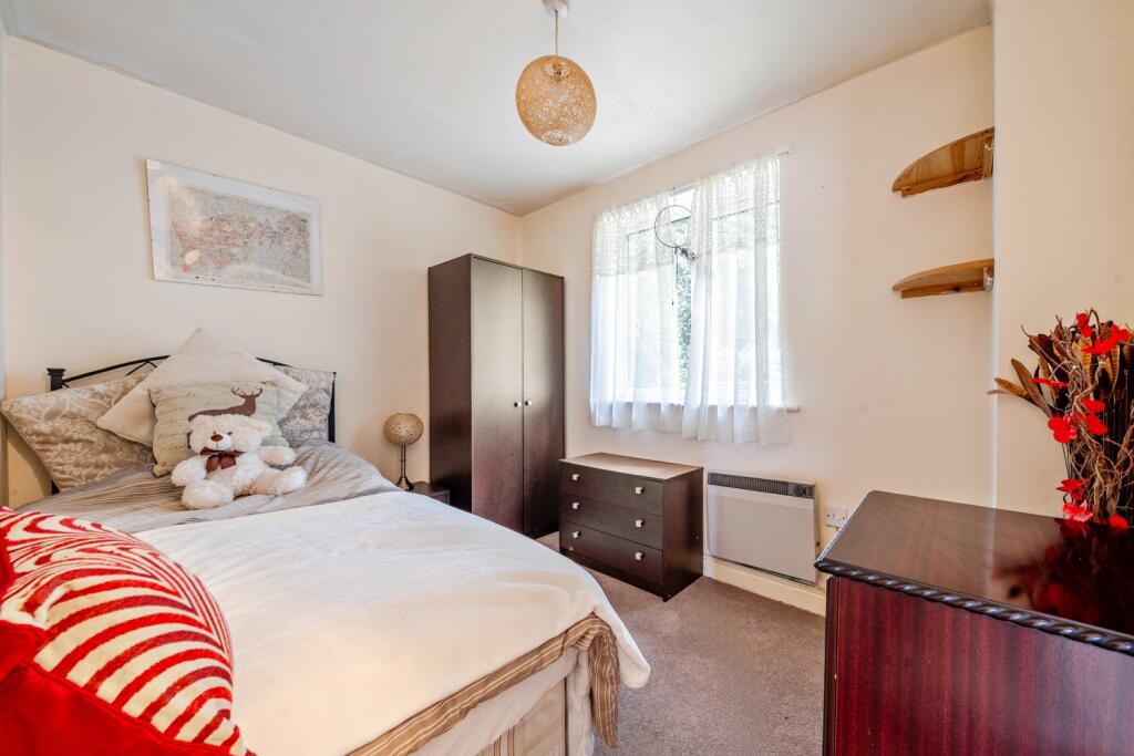 1365127-10-68e64ee740009