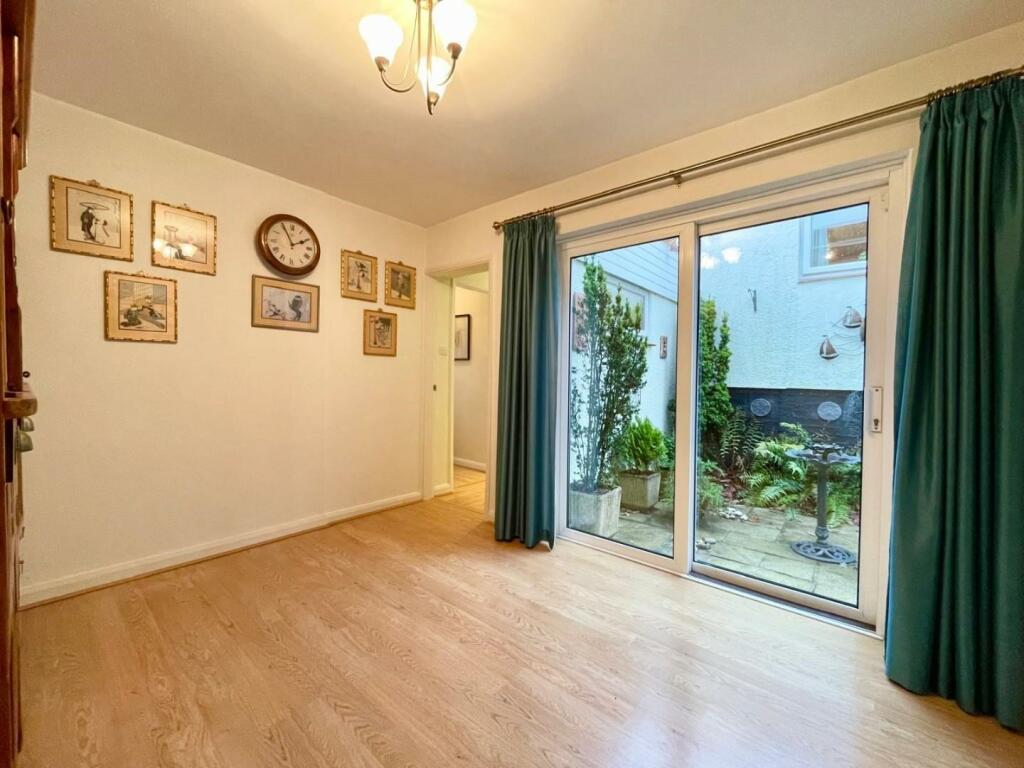 HOBBY ROOM