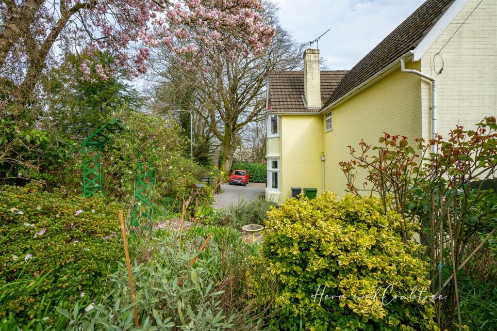 Lisvane Road, Lisvane, HernCrabtree (5).jpg