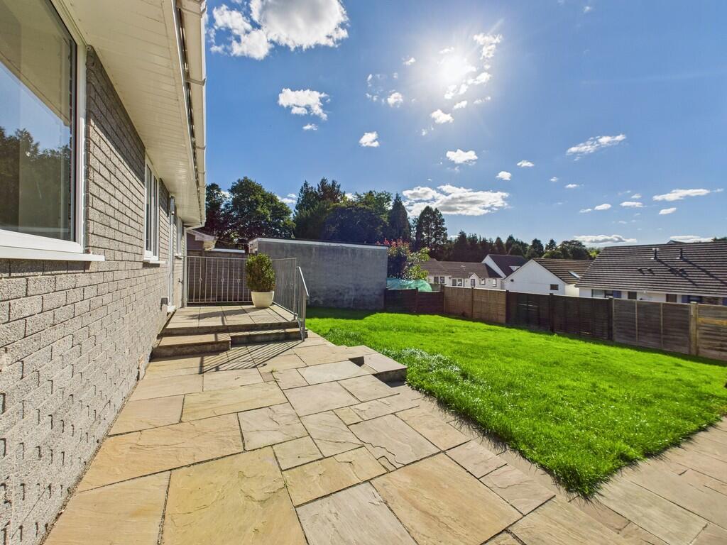 CAM03974G0-PR0211...