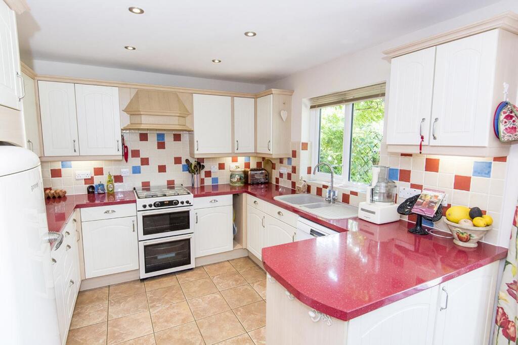 Kitchen Photo