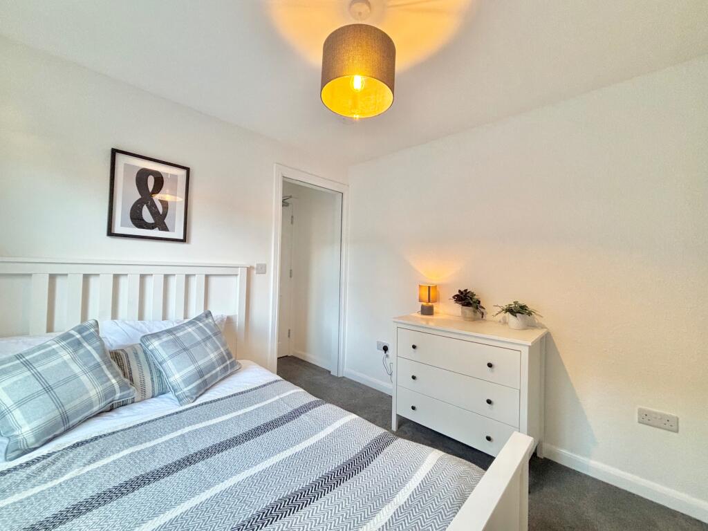 Room 3, Hawes Court 