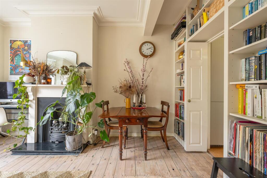 Ramsay Road E7