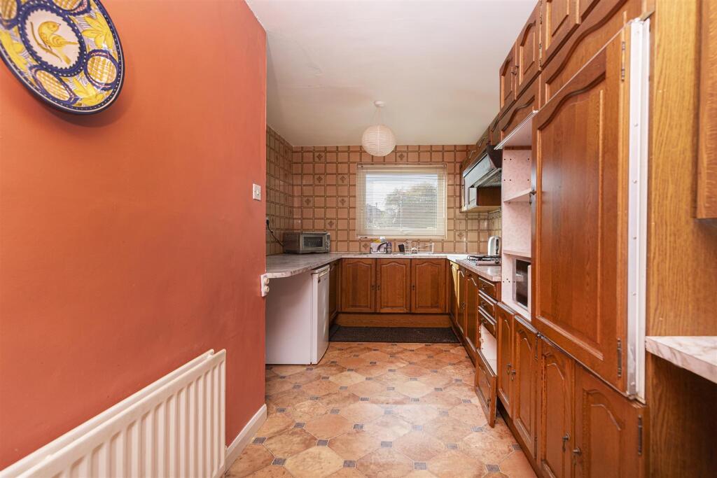 Bramleys Estate Agents - Wakefield Road - Lepton (