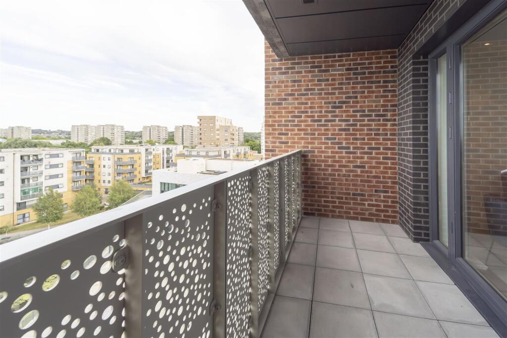 Balcony         .jpg