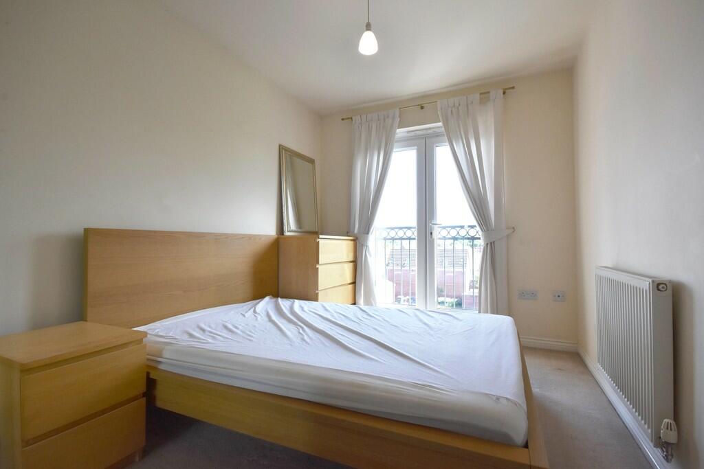 Bedroom 2-min
