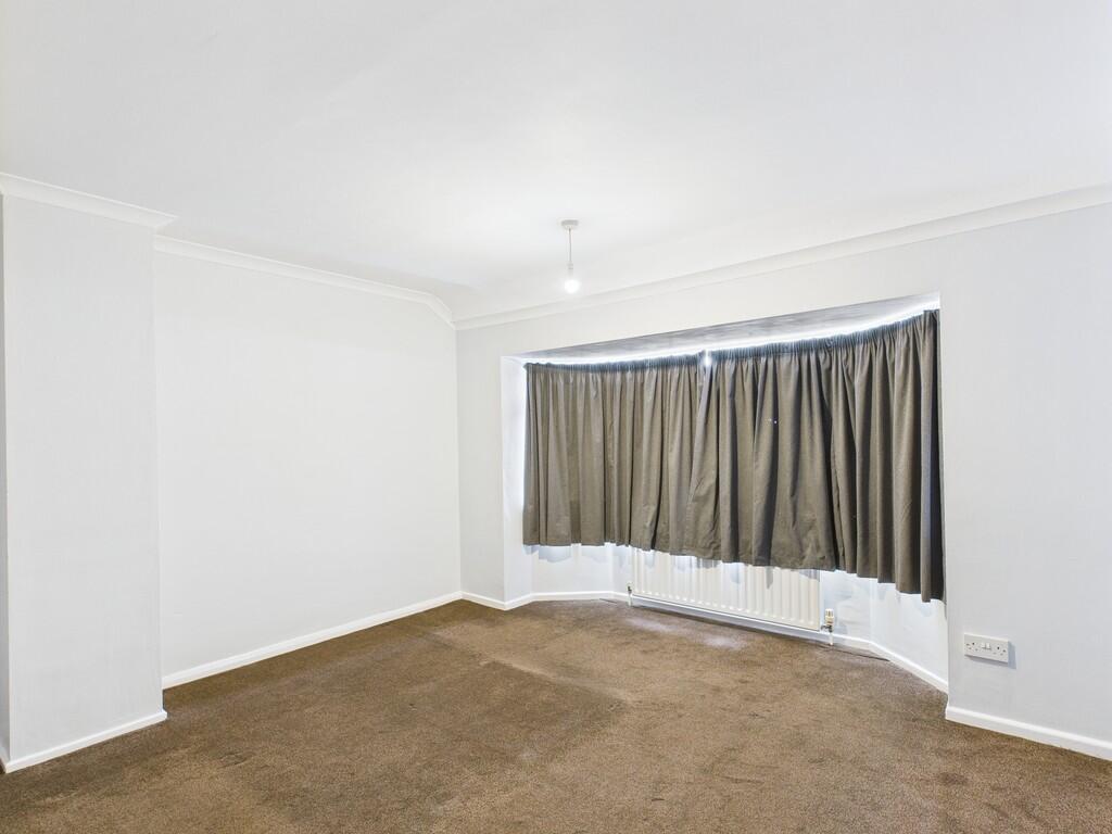 CAM03582G0-PR0124...