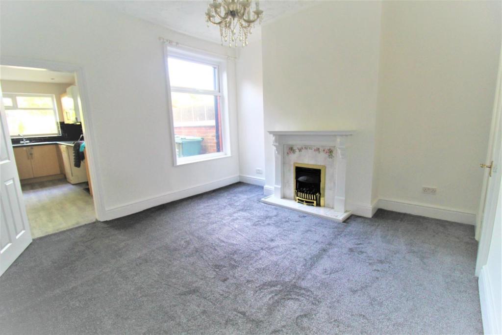 426 Bolton Road West