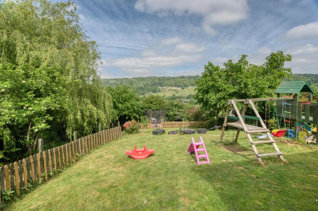 Rear Garden - lawn.jpg