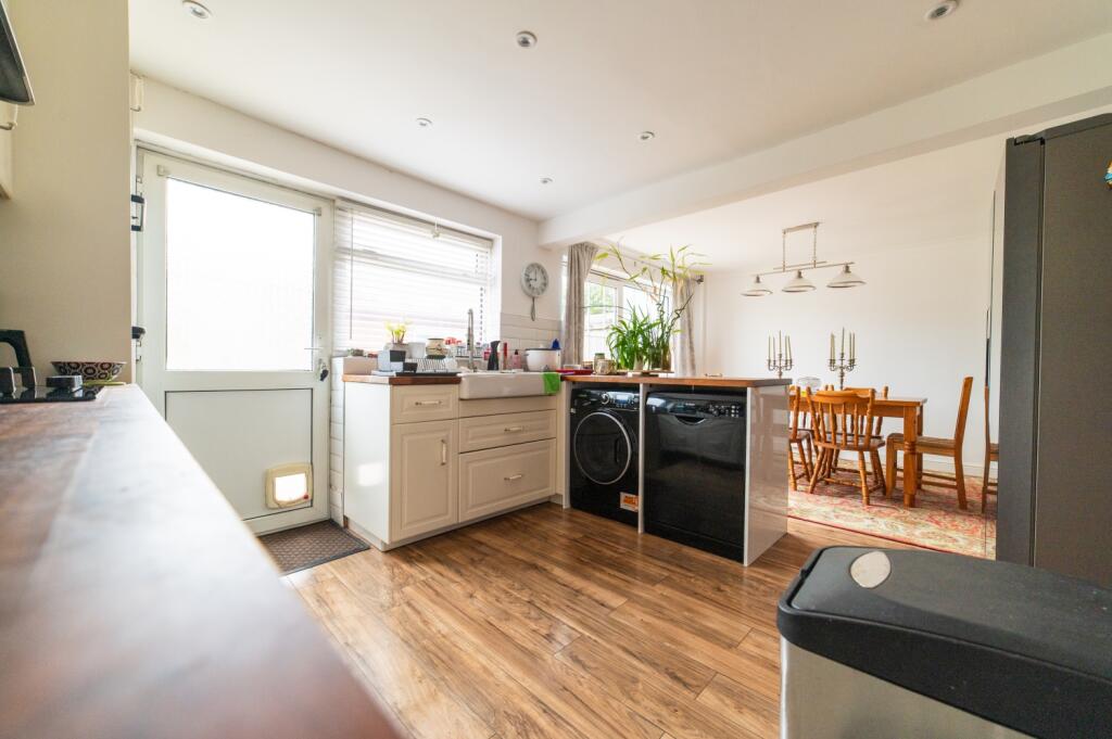 Award-winning Media team on EVERY Listing_24