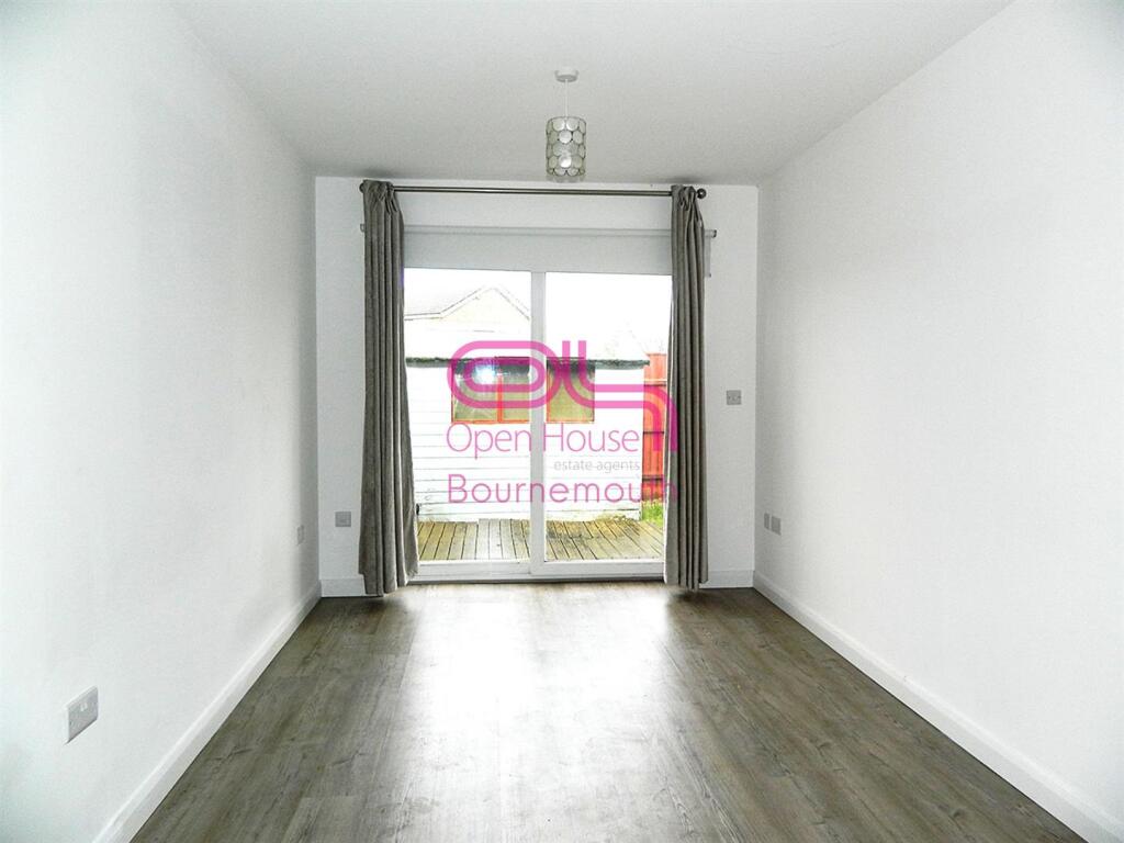 Dining / Bed Room 1