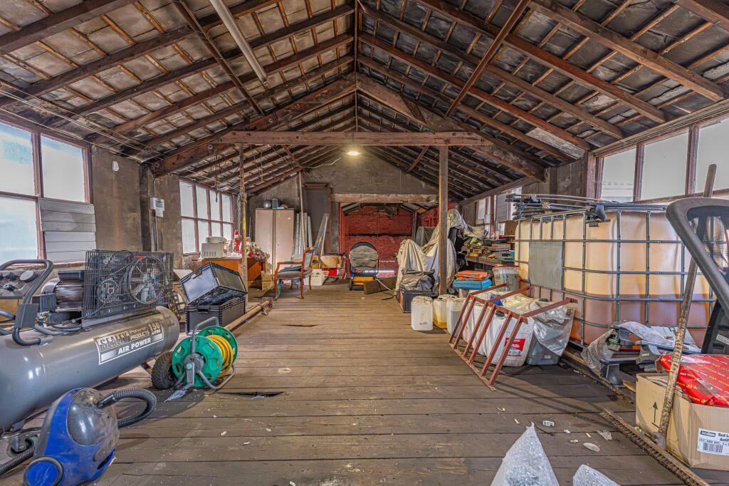 Internal Commercial Space