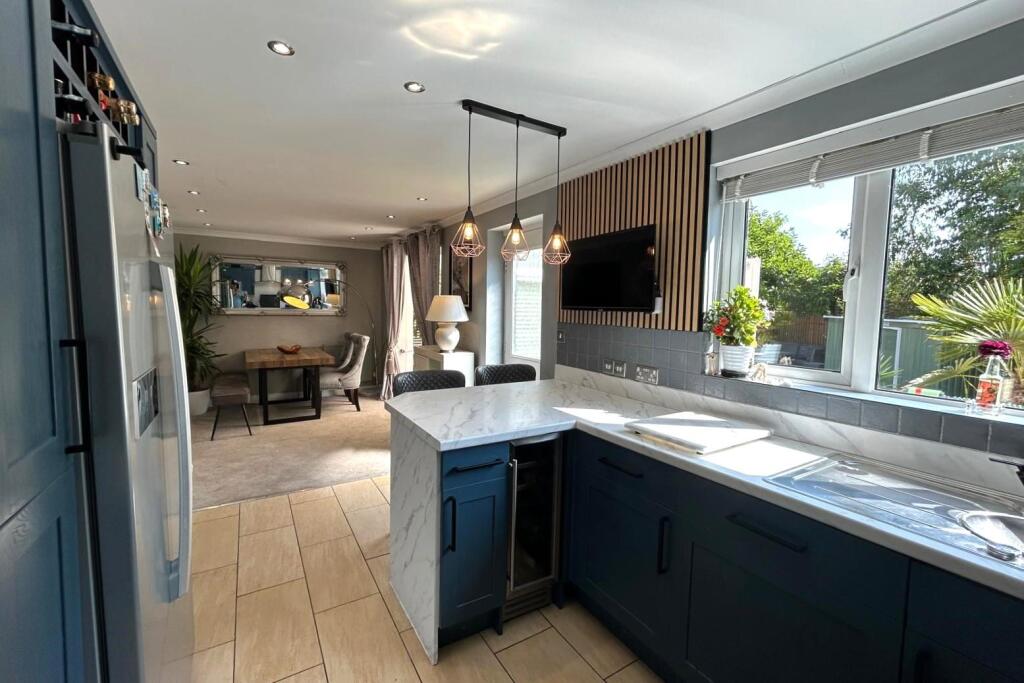 09 IMG-20250811-WA0014 CROPPED.jpg