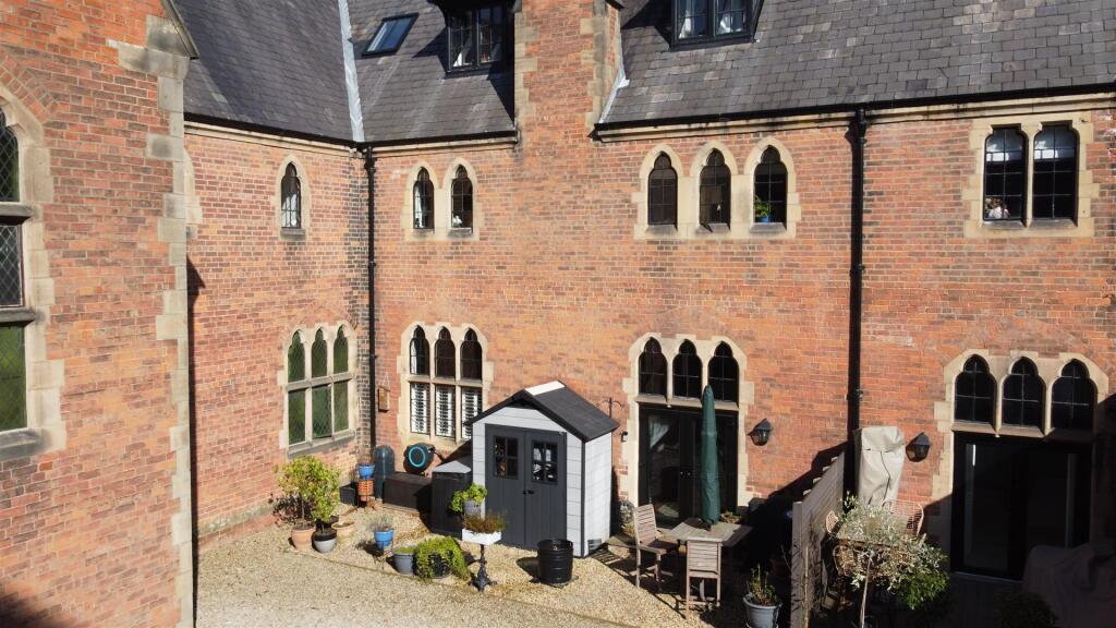 Photo 20-03-2025, 20 17 41.jpg