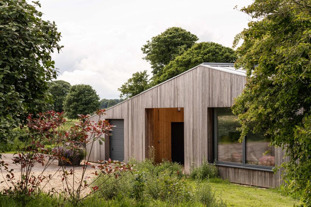 107548 - Lea Farm_The Modern House (57).jpg