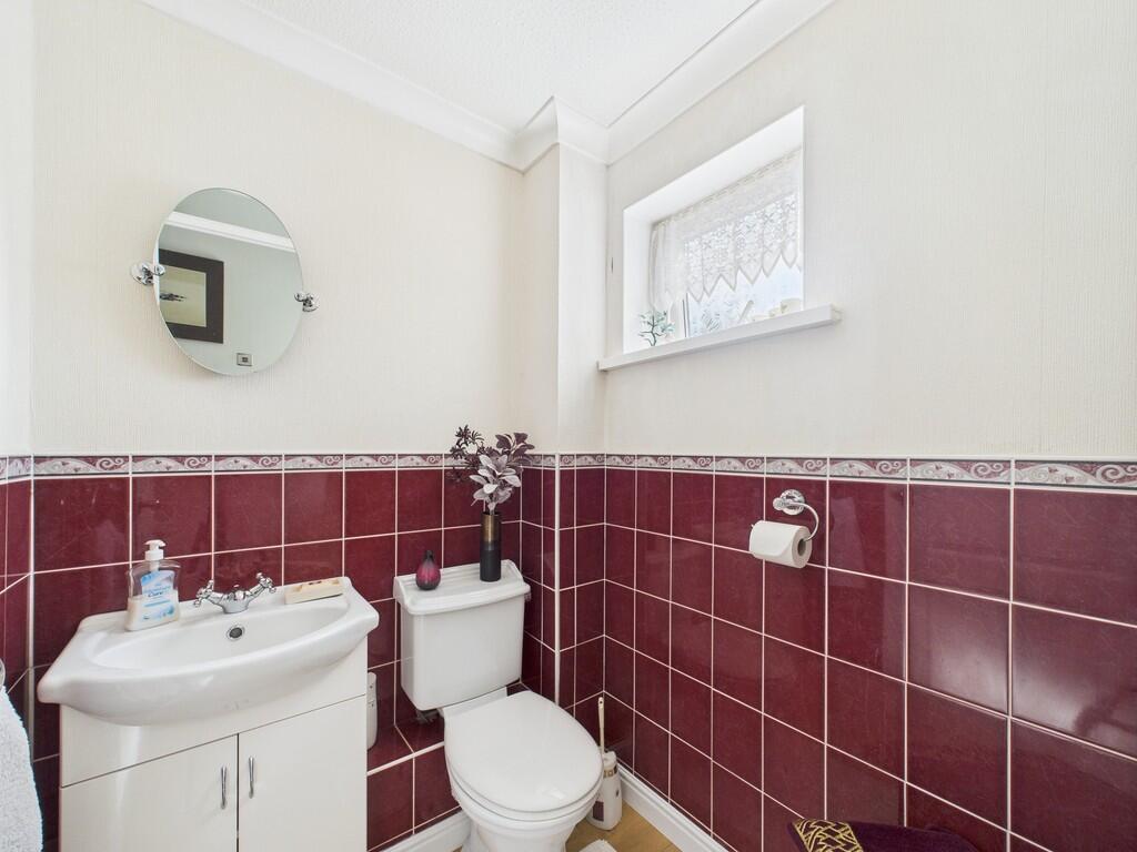 CAM02089G0-PR0525...