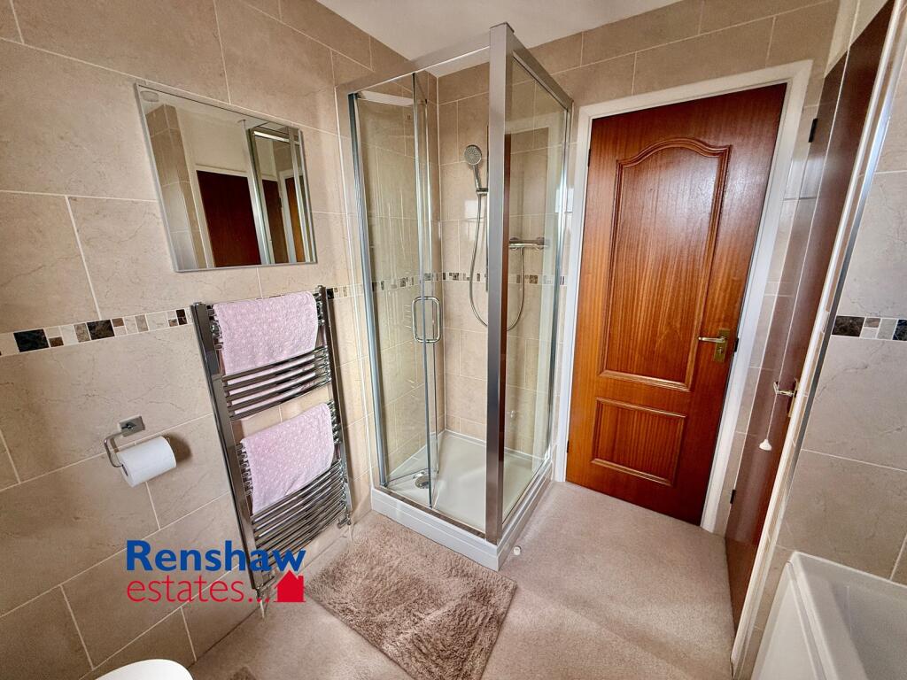 BATHROOM (2)