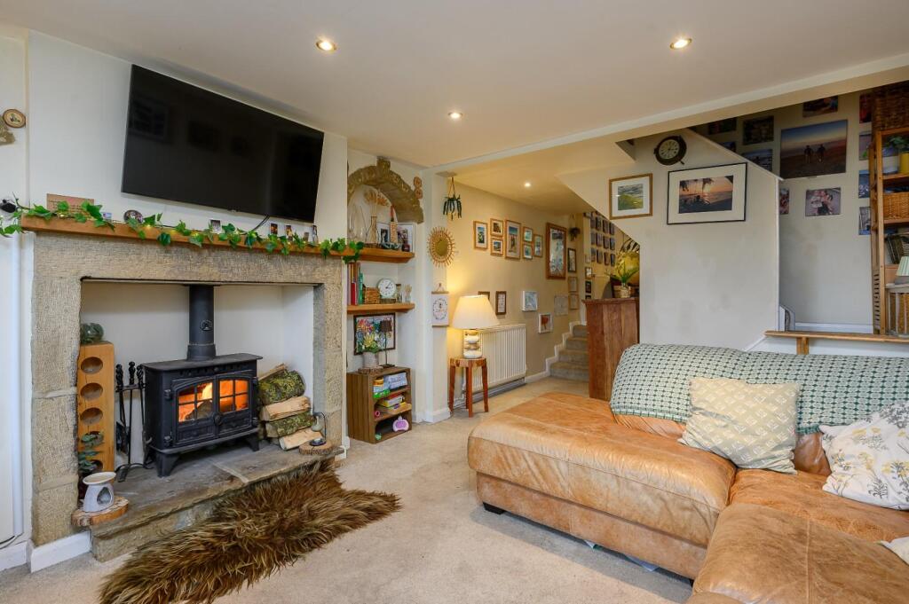 4 Pudsey Terrace.jpg