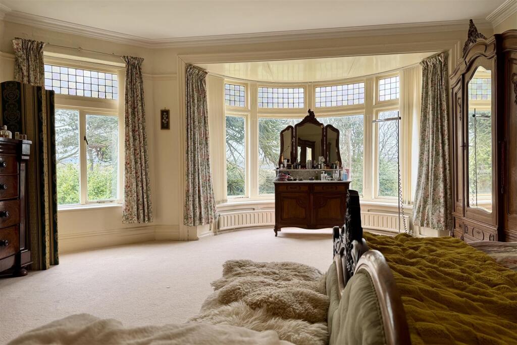 Principal Bedroom