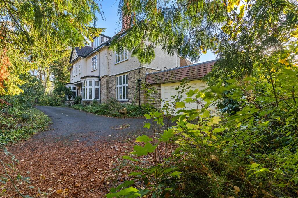 3 Encliffe Grove Ave, Sheffield 04_297.jpg