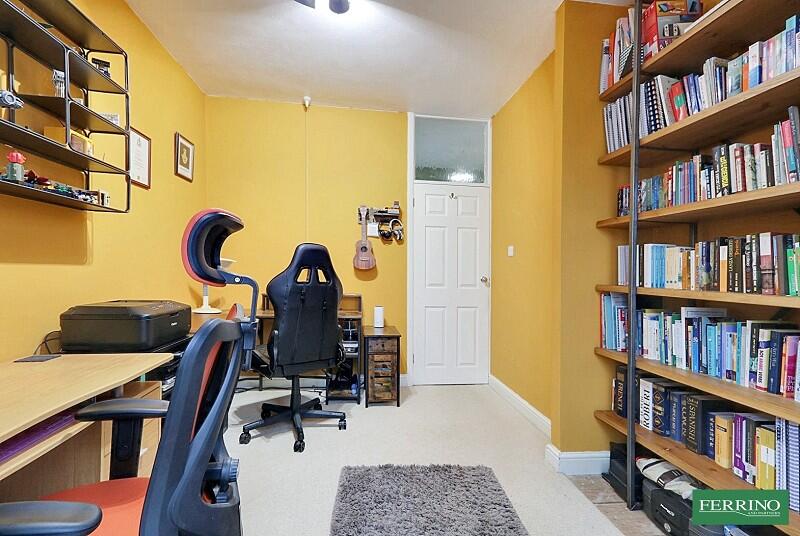 Bedroom 3/Study