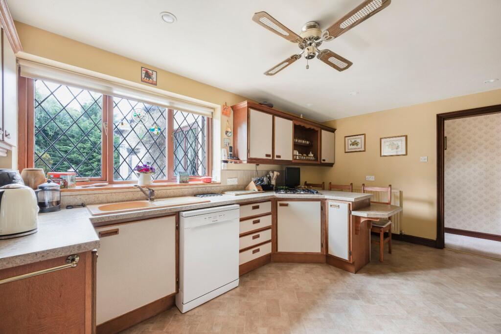 Kitchen Breakfast Rm