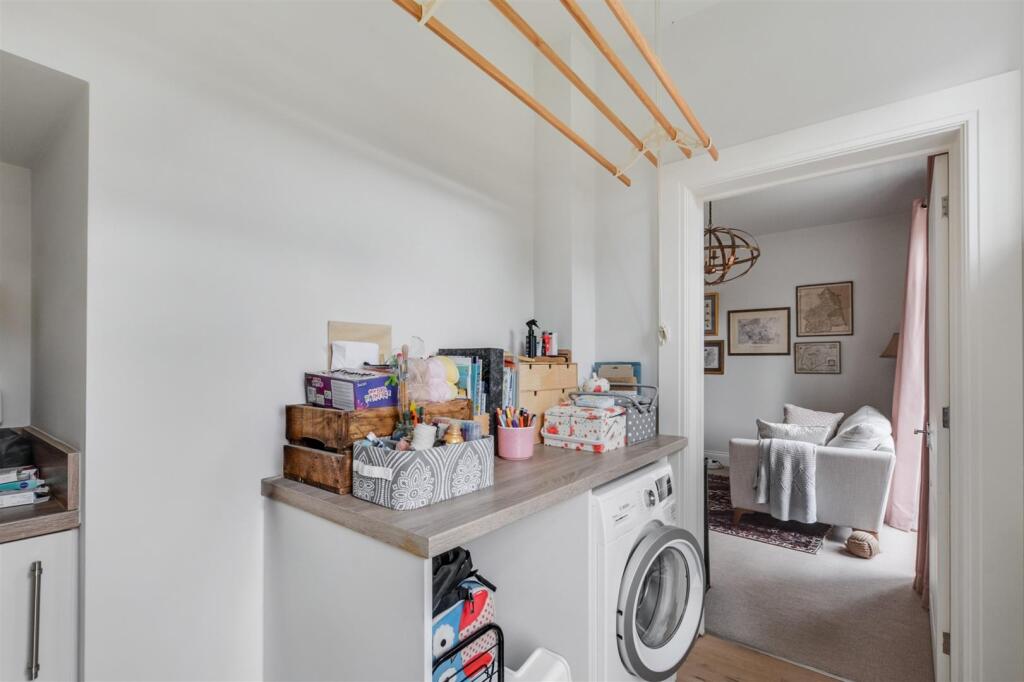 Utility Room_2.jpeg