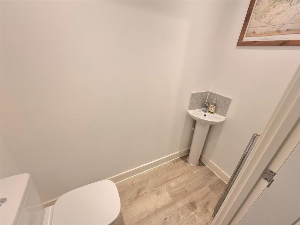 CLOAKROOM