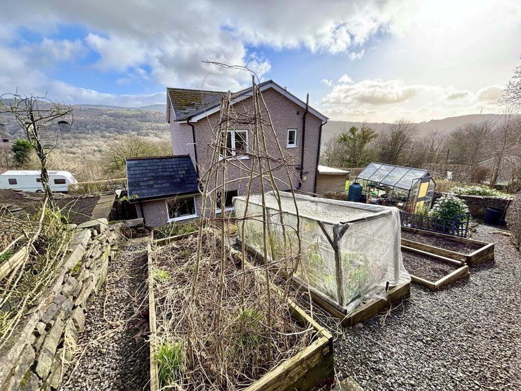 Gardens &amp; Grounds