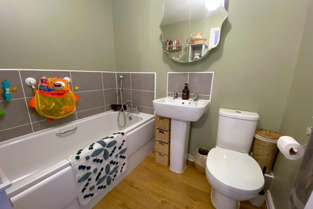 Bathroom (Second Flo