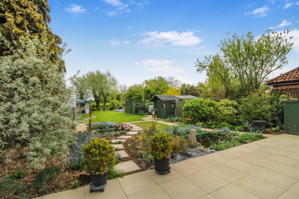 Rear garden