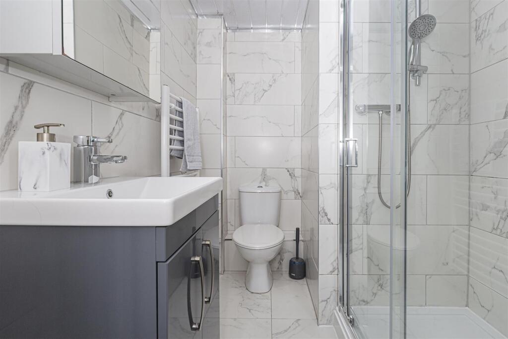 Bramleys Estate Agents - Annie Smith Way - Birkby 