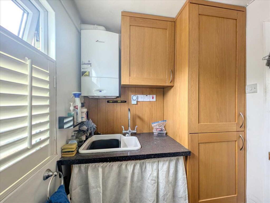 Utility Room / WC