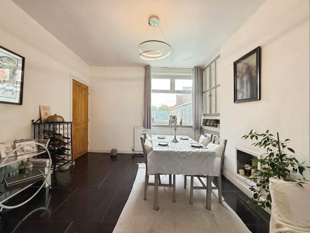 69e2a0b5--445A-80EF-99A3F98BE5CE-12040-000023EC8F4