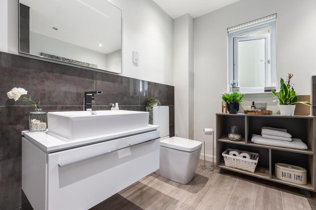 Master En-Suite