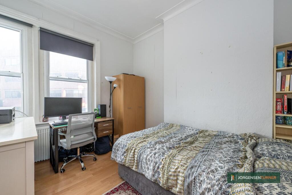 Bedroom One.jpg