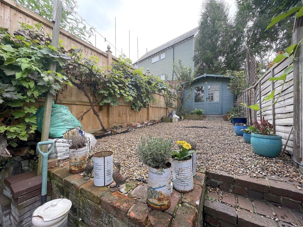 Garden (2).jpeg