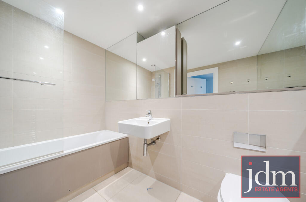 0415396f-fb1e-4aa...