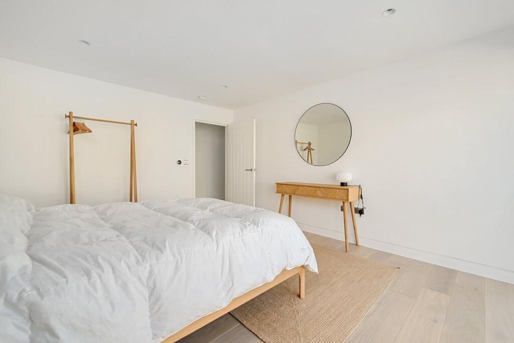 Day Room 2