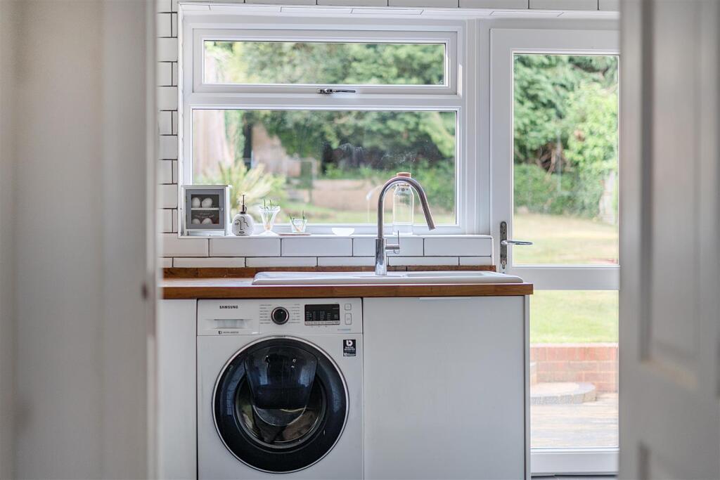 3-682225100e2d0-1290452-ARW-3 .jpg