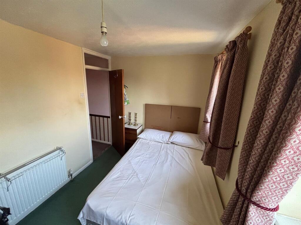 Greenwich_Bed2.jpg