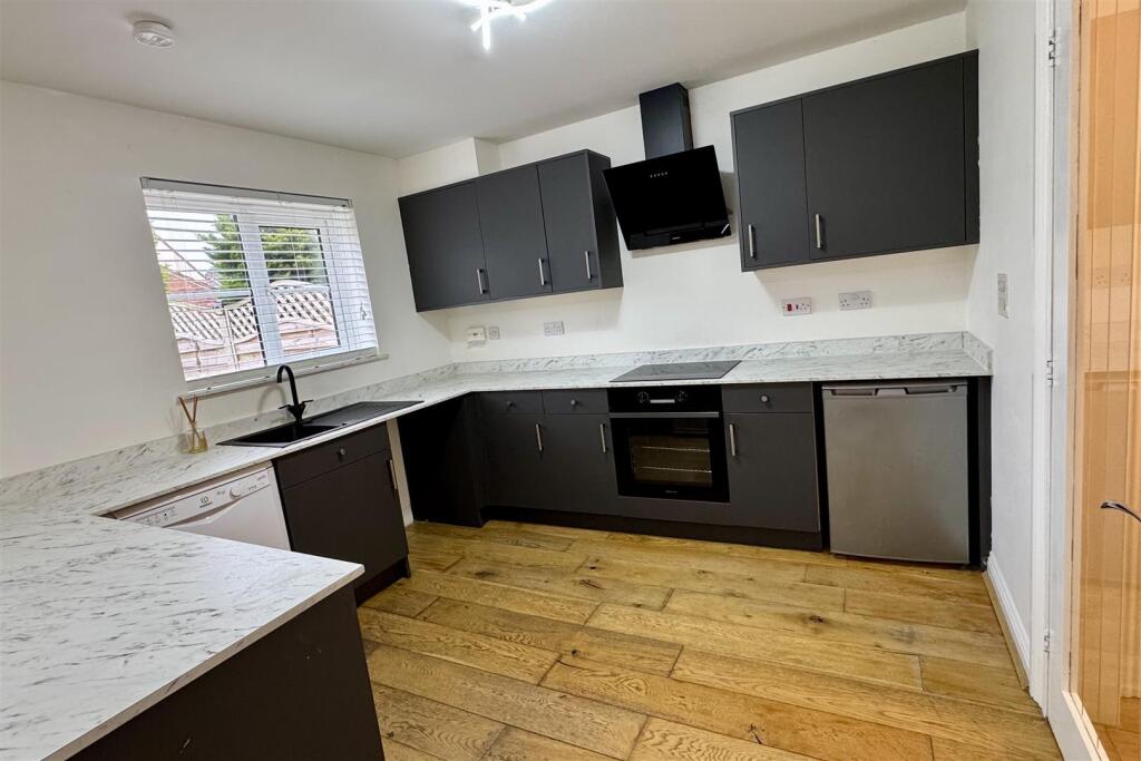 Kitchen/dining area
