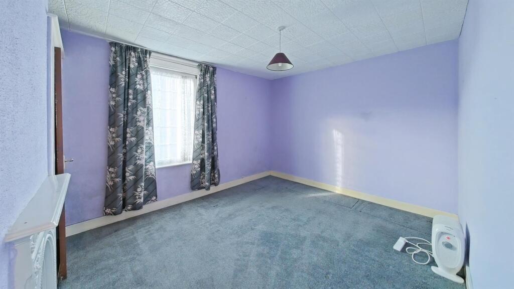 Front Bedroom