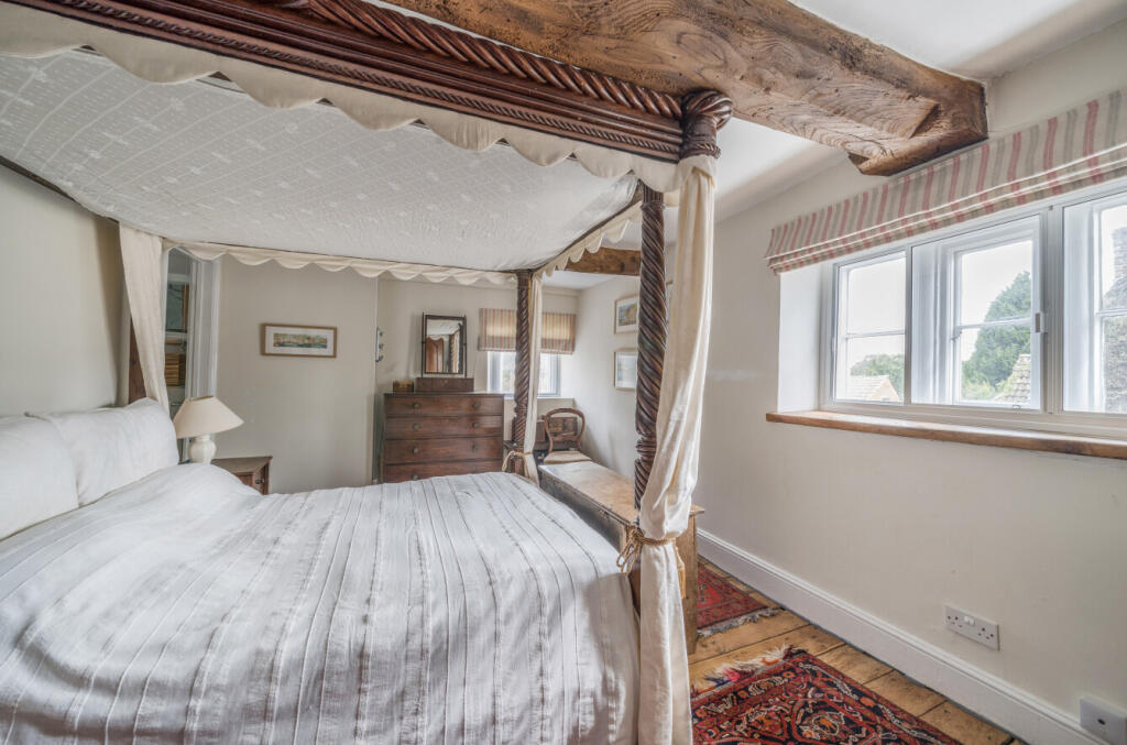 1346329-21-68b717...