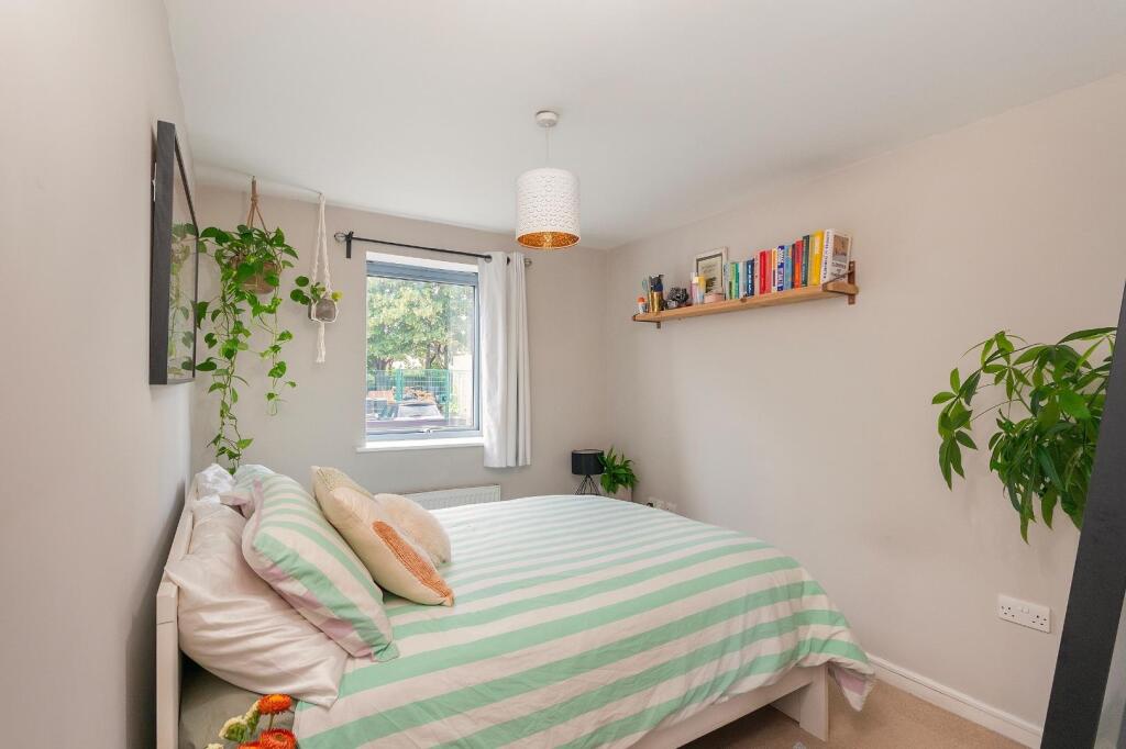 FT1KSE - Bedroom D.jpg