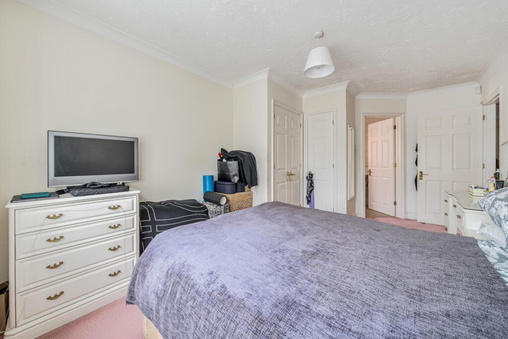 1328887-11-687e5a...