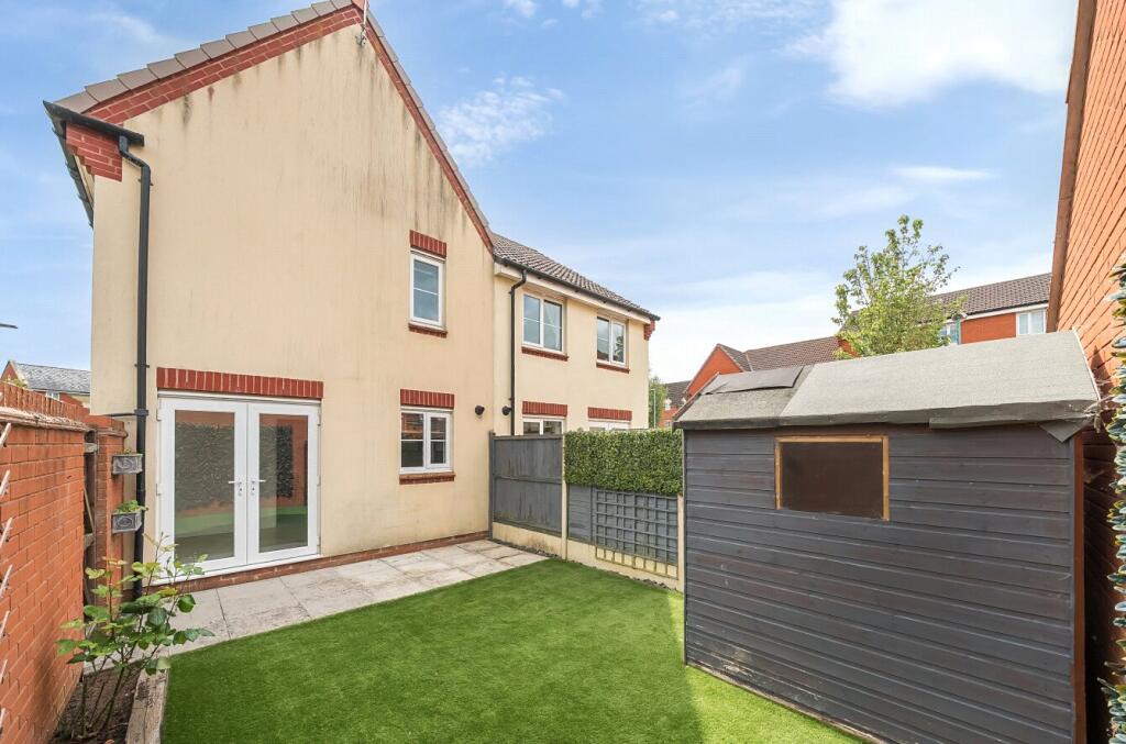 1298278-5-682f0dd...