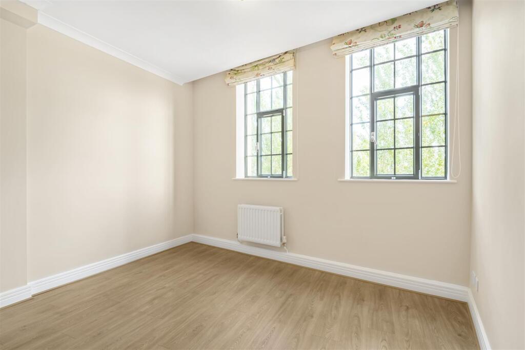 Flat_11_William_Hunt_Mansions_Harrods_Village_SW13