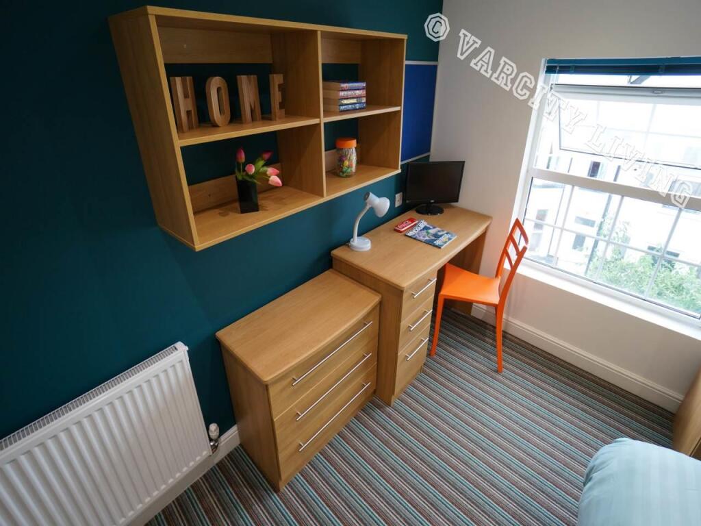 17 College Road (36).JPG